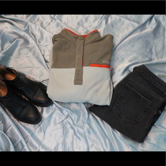 Columbia Women’s Tri-Color Fleece - Picture 3 of 3
